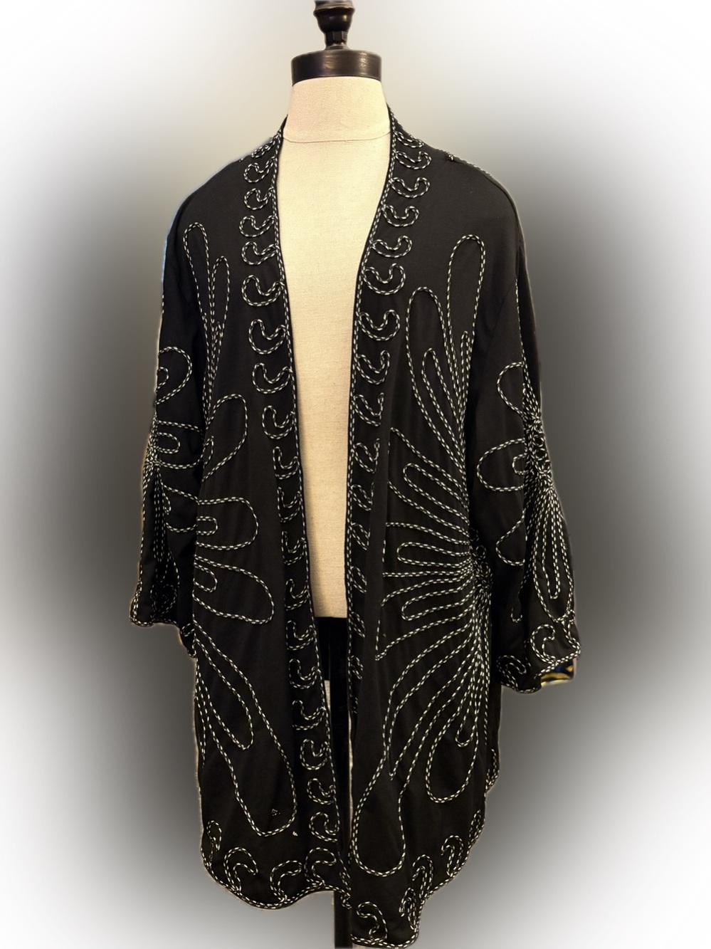 Vintage Objects D'Art Black Open Front Cardigan Jacket White Rope Embroidery